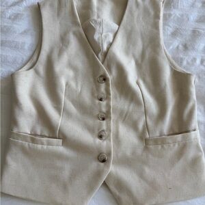 Button-Up Vest